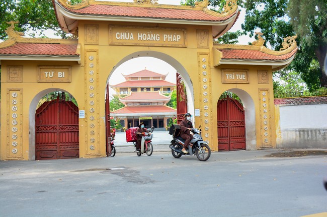 Continuing to support people in need in the Covid-19 pandemic of Hoang Phap Pagoda (series 4)